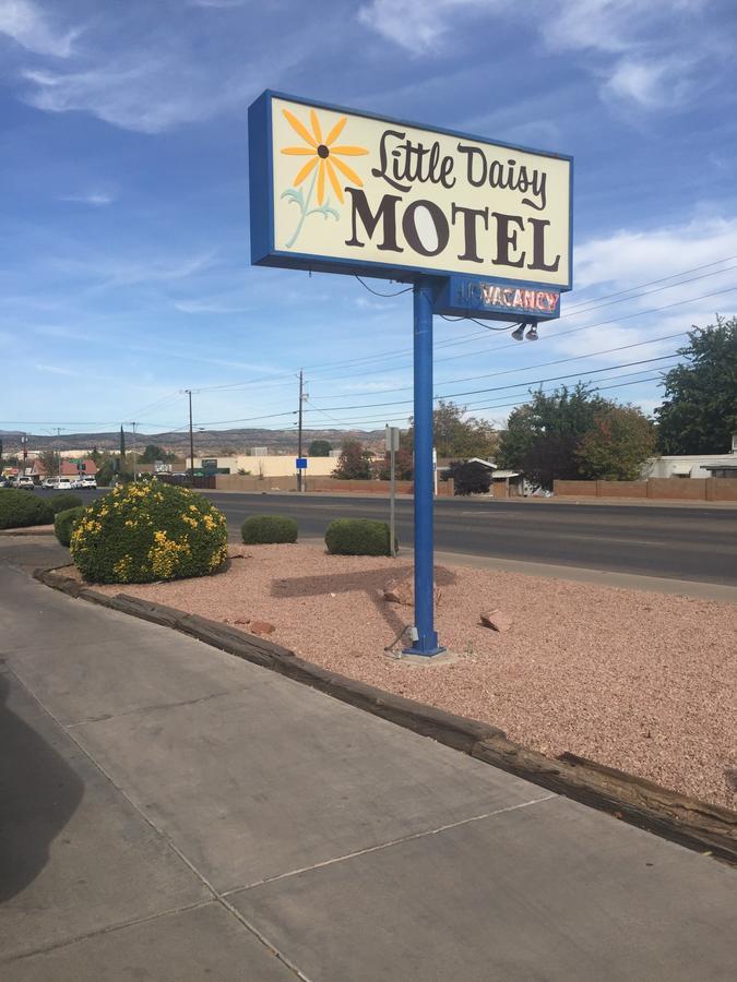 Little Daisy Motel 卡顿伍德 外观 照片